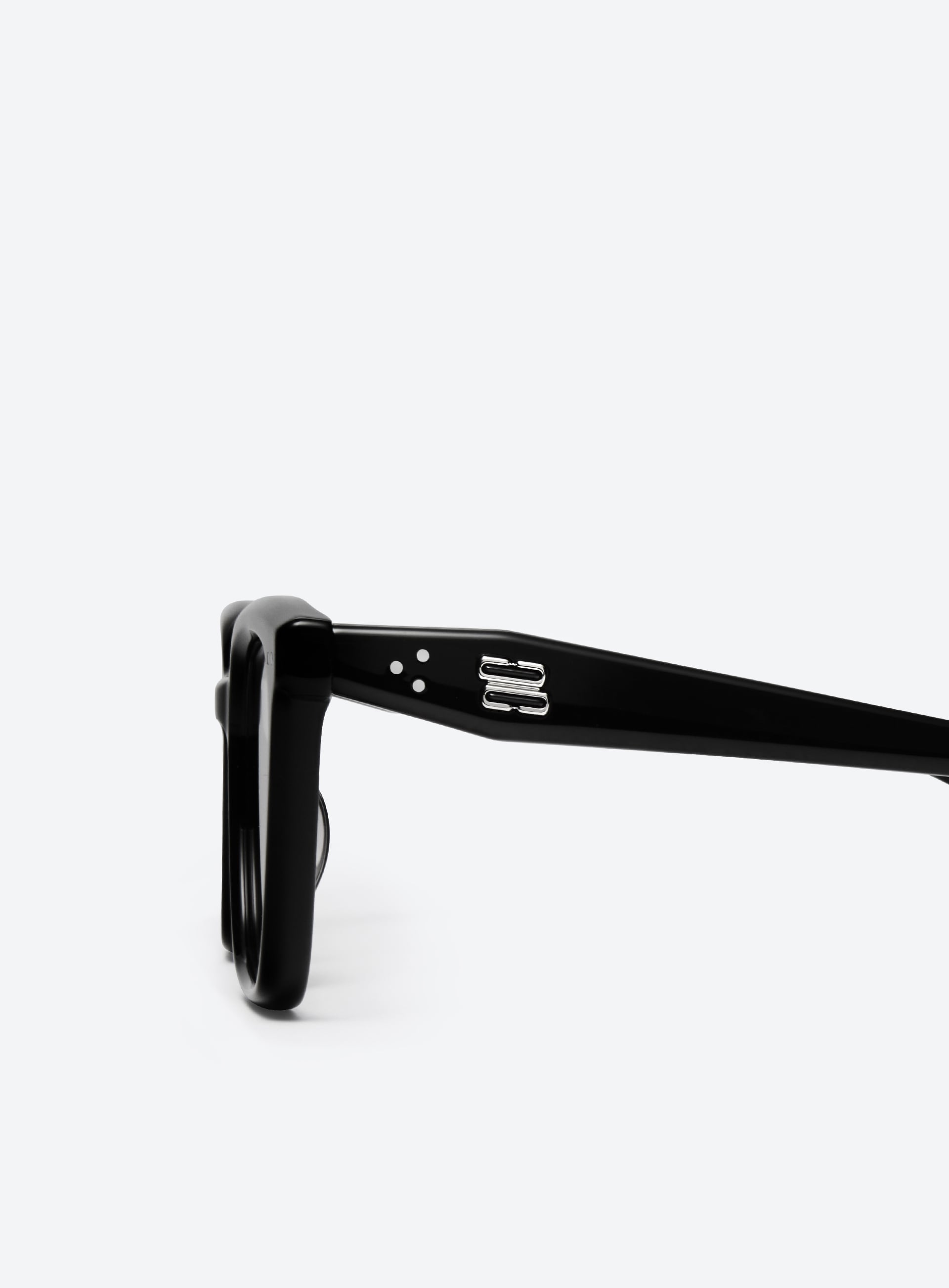 Nubo 01(V) | Gentle Monster