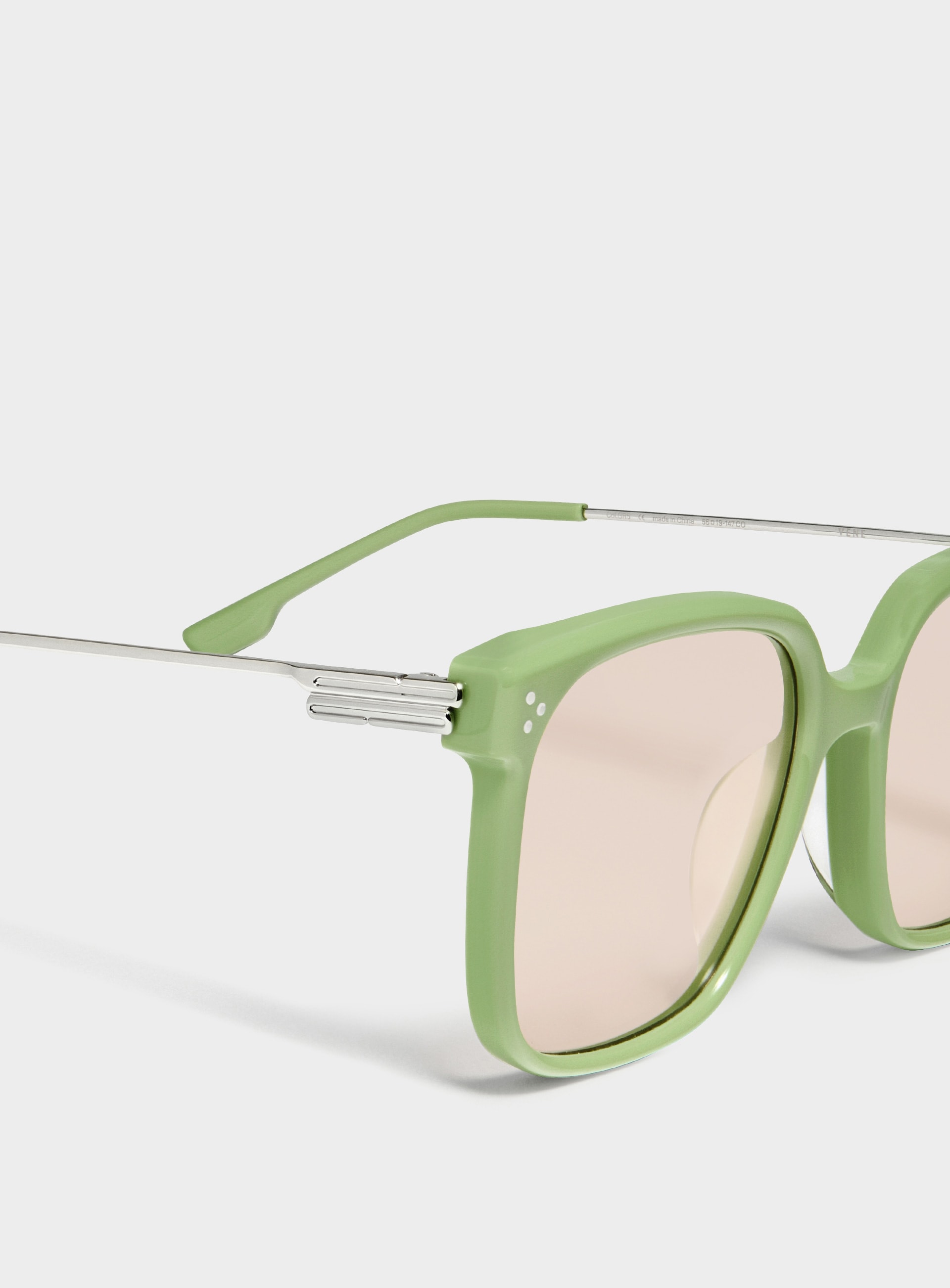 Gentle monster deals green sunglasses