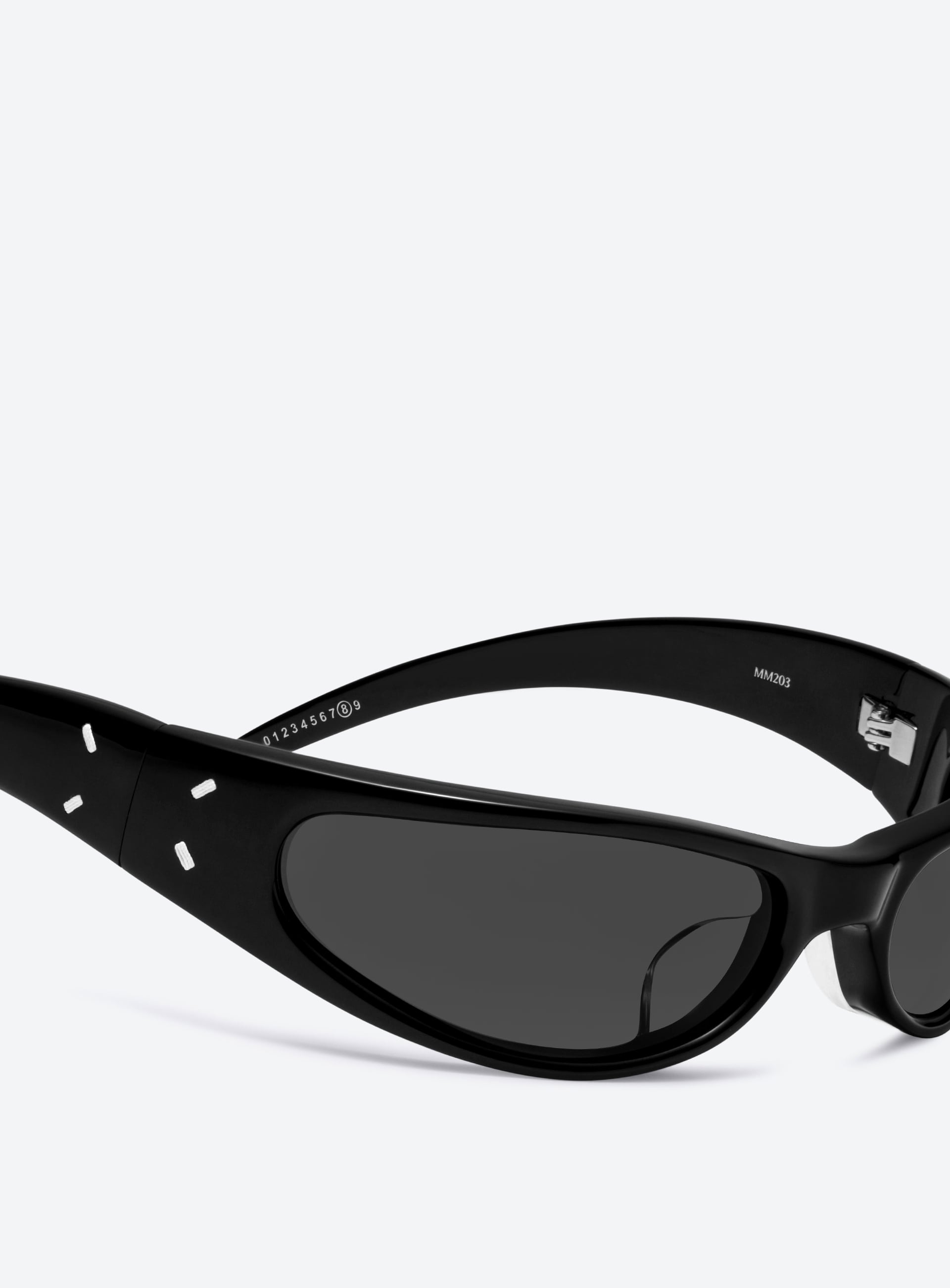 Maison Margiela - MM203 01 | Gentle Monster