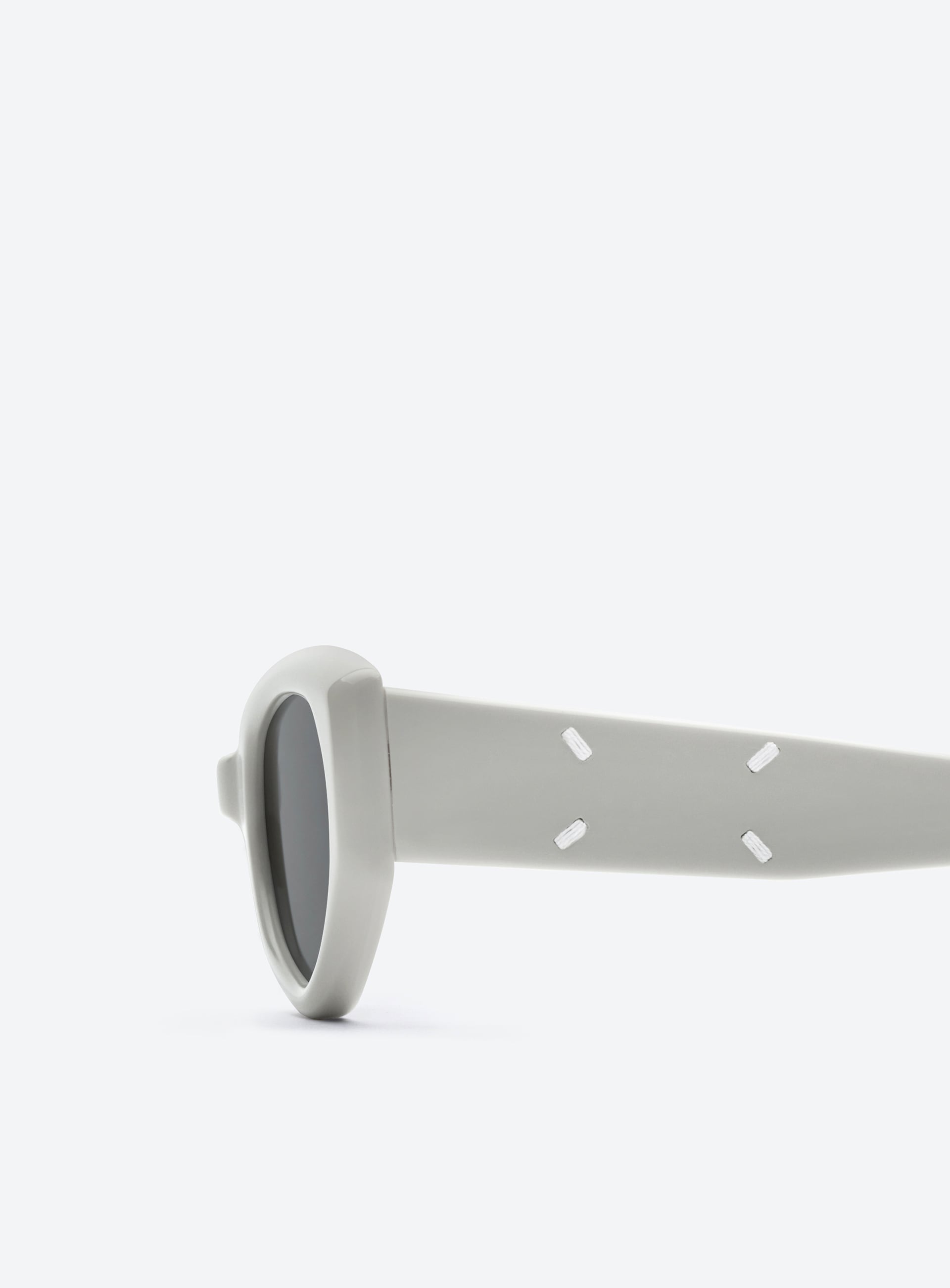 Maison Margiela - MM205 G12 | Gentle Monster Maison Margiela - MM205 G12 | Gentle Monster