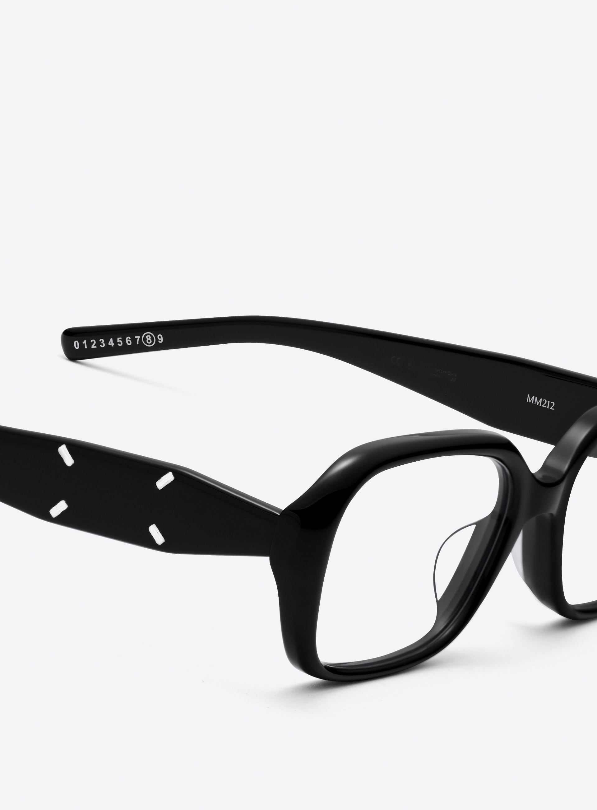 Maison Margiela - MM212 01