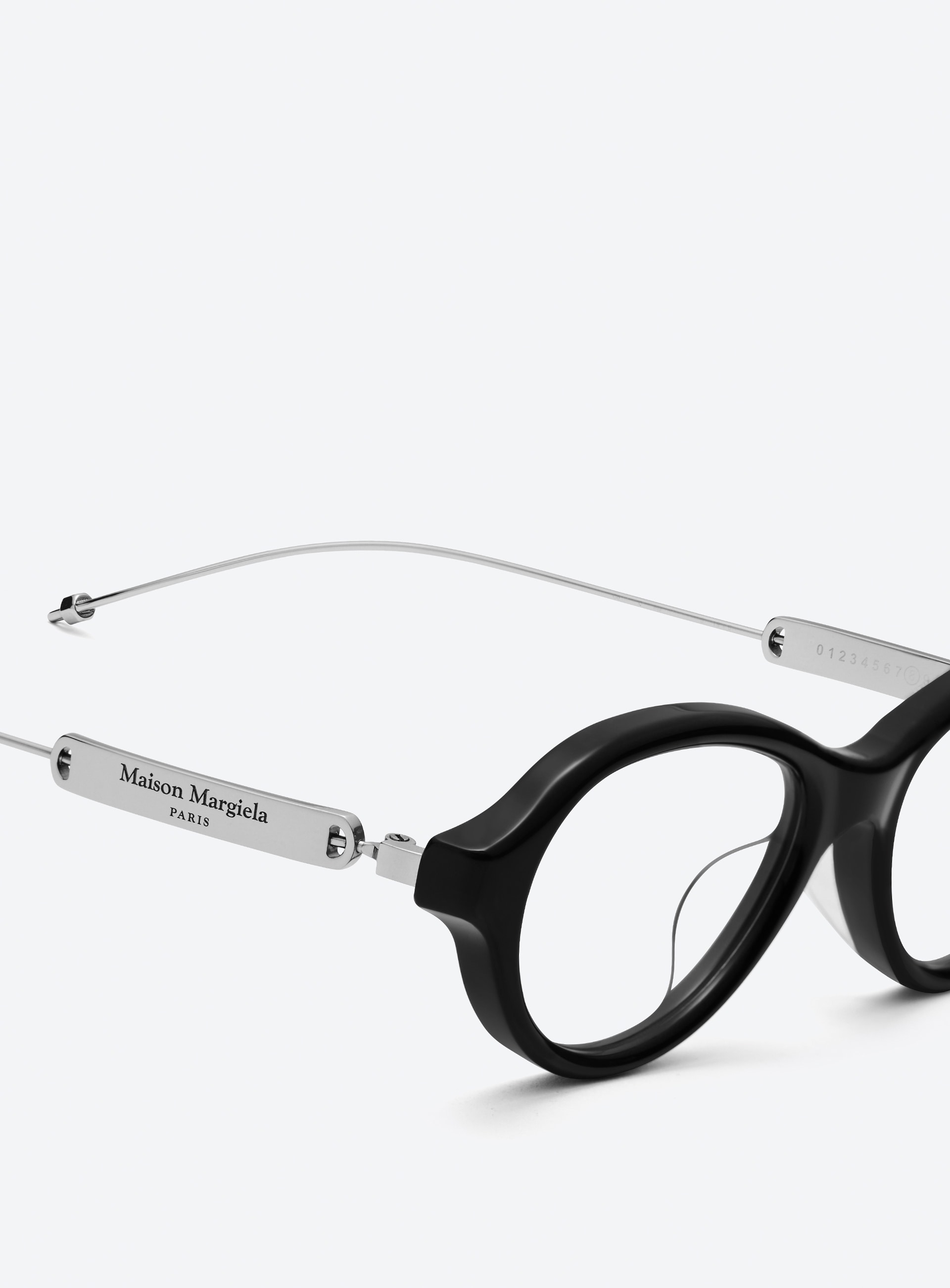Maison Margiela - MM214 01