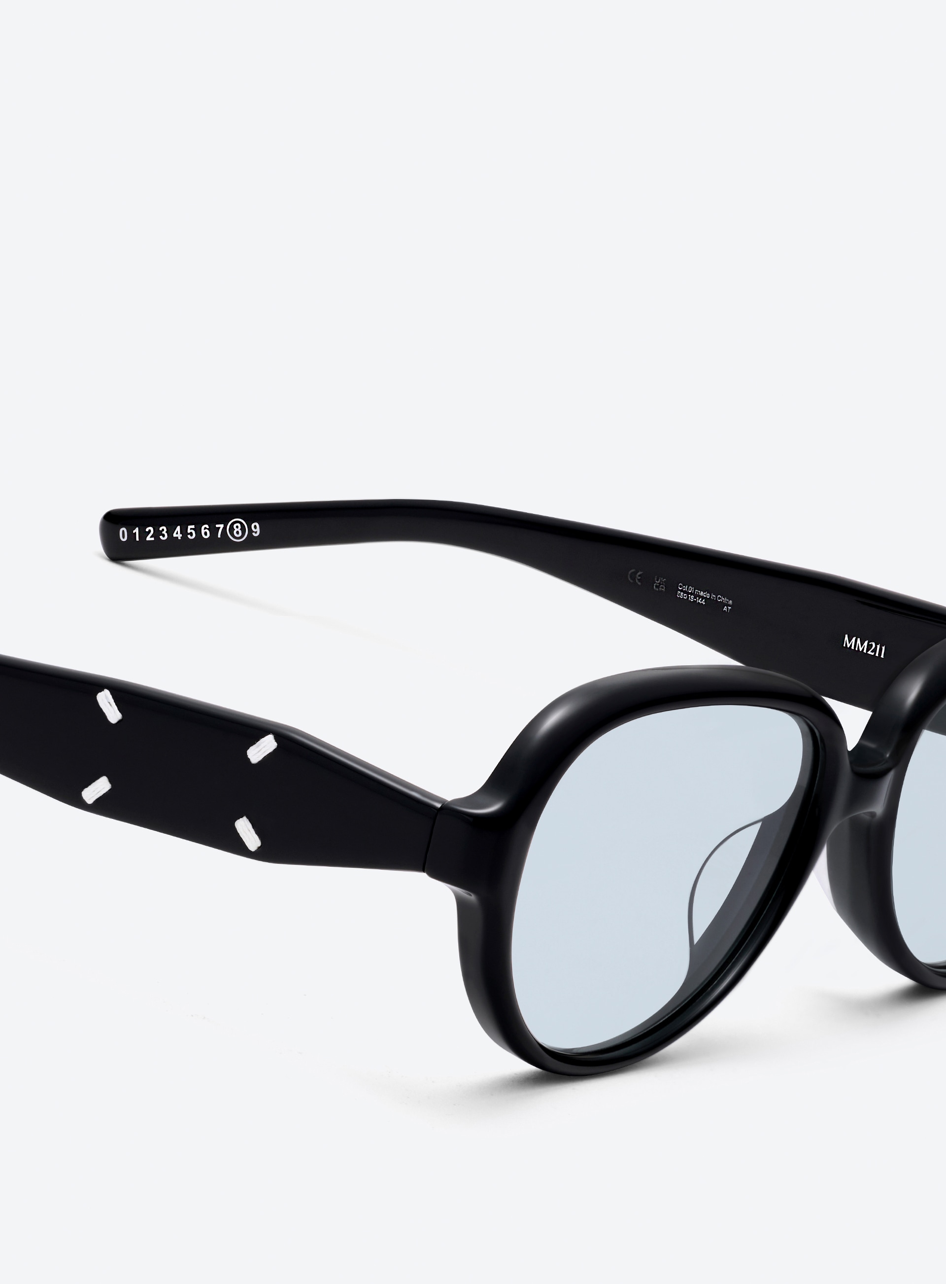 Maison Margiela - MM211 01(GR)